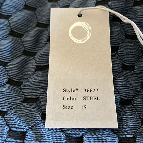 NWT HABITAT 36627 Scoop Neck Geometric Print Tunic Steel Sz S/M - Picture 6 of 7